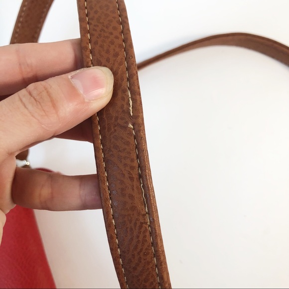 Mia and Luca vegan leather crossbody bag purse red - Picture 9 of 12